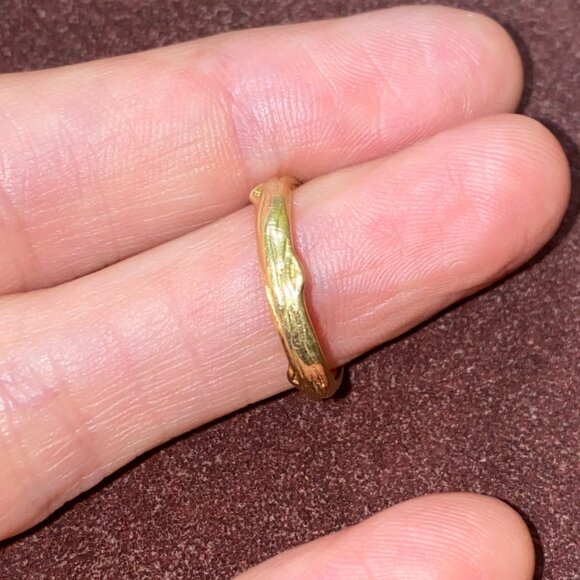 Logan Hollowell Jewelry - Logan Hollowell Yellow Gold Rose Thorn Solid Band Ring